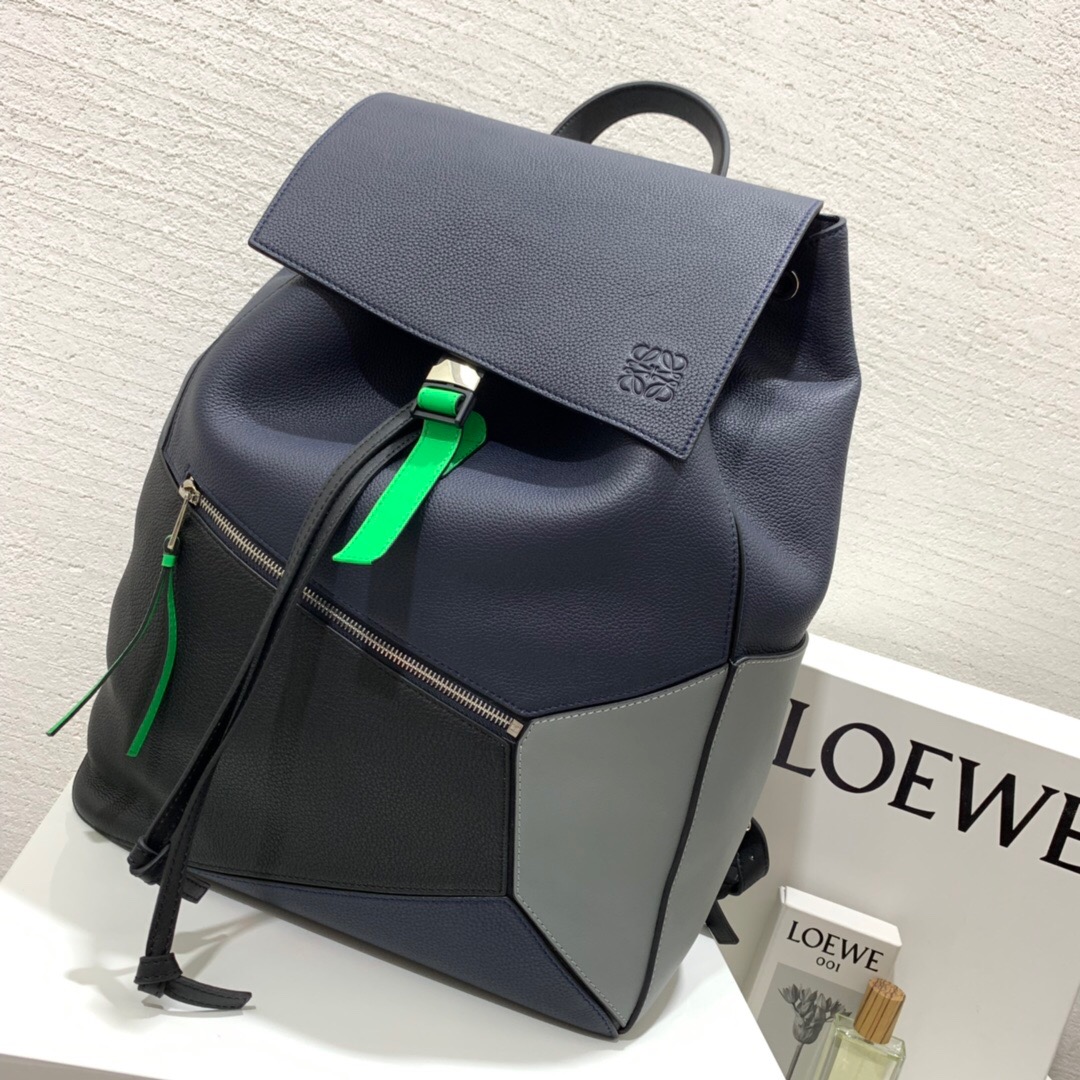 羅意威幾何雙肩包價格及圖片 LOEWE Puzzle Backpack Deep Blue/Green