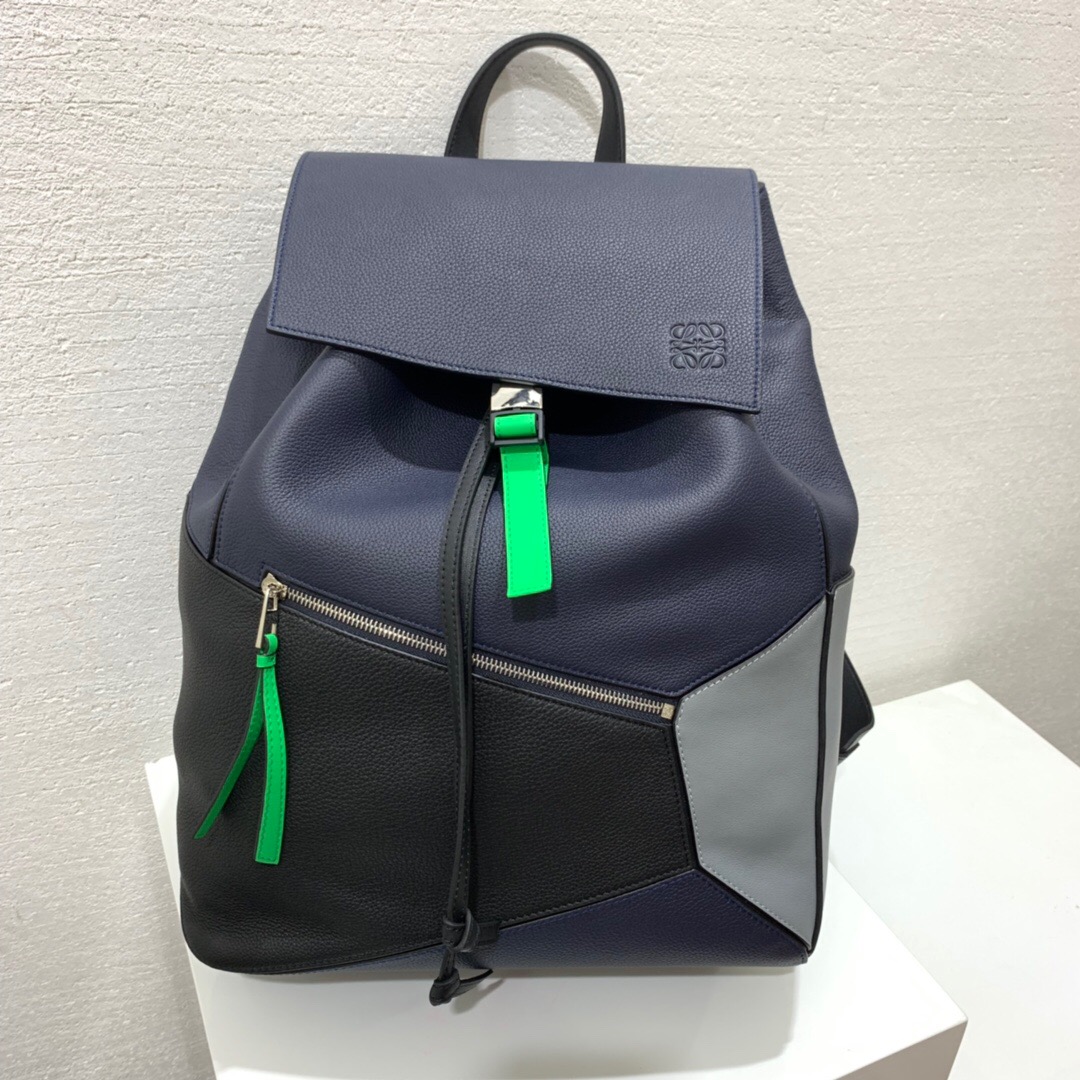 羅意威幾何雙肩包價格及圖片 LOEWE Puzzle Backpack Deep Blue/Green