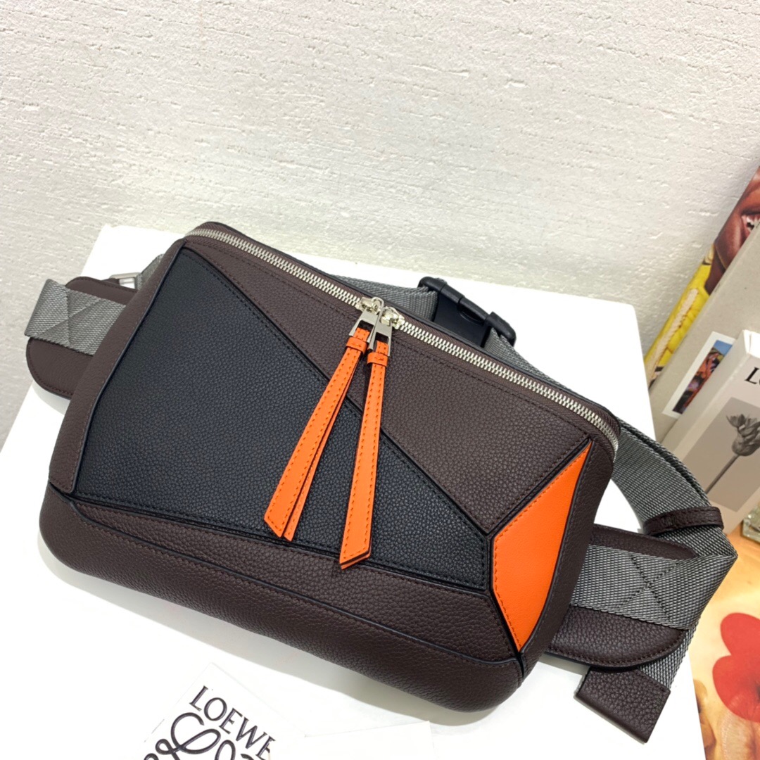 臺灣臺中市羅意威 LOEWE Puzzle Sling Chocolate Brown/Orange