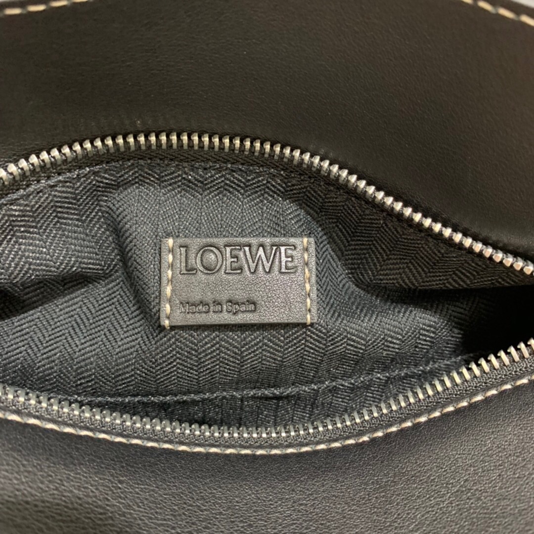 羅意威puzzle中號小號尺寸對比 LOEWE Puzzle Rugby Small Bag