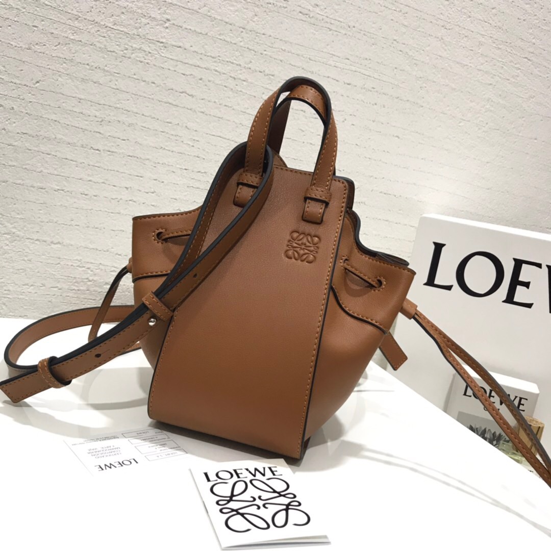 羅意威吊床包價格及圖片Loewe Hammock Drawstring Mini Bag 黄色