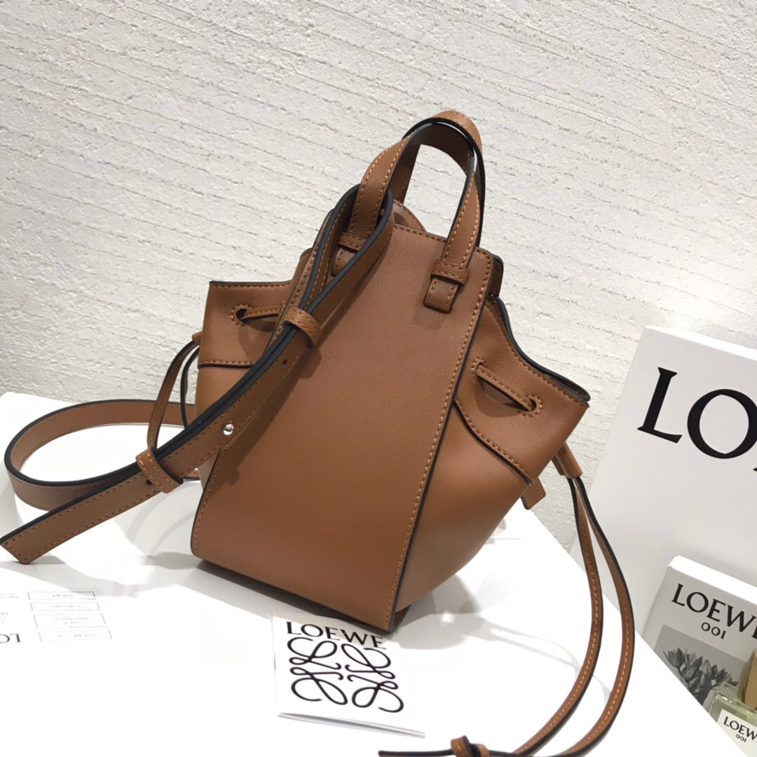 羅意威吊床包價格及圖片Loewe Hammock Drawstring Mini Bag 黄色