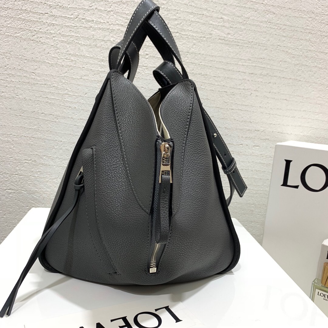 臺灣臺北市羅意威吊床包價格 Loewe Hammock Hammock Small Bag 铁灰色