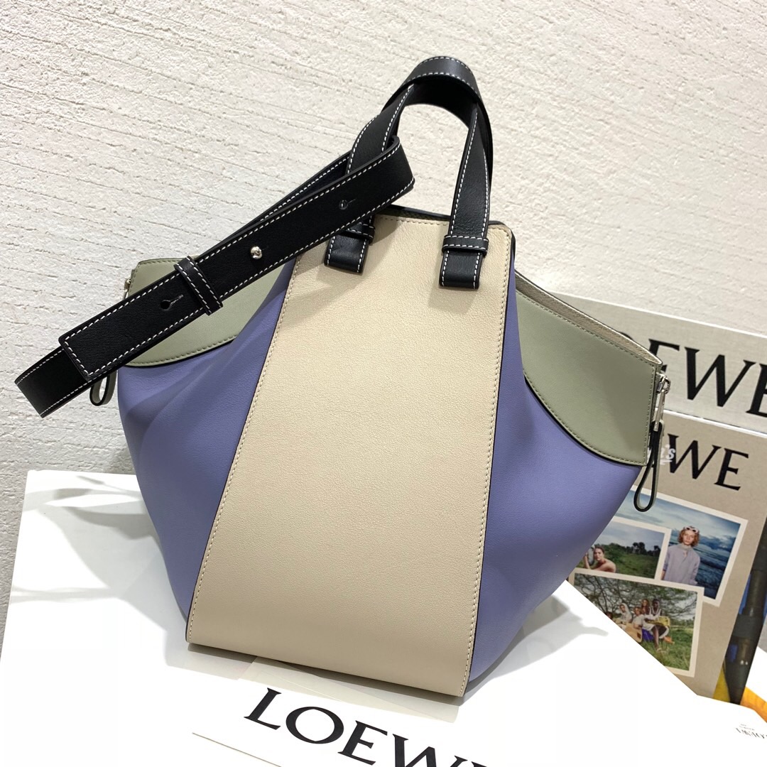 羅意威吊床小號和中號 Loewe Hammock Small Bag Light Oat/Sage