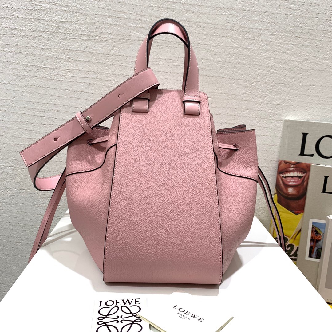 羅意威香港官網 吊床包價格 Loewe Hammock Small Bag Pastel Pink