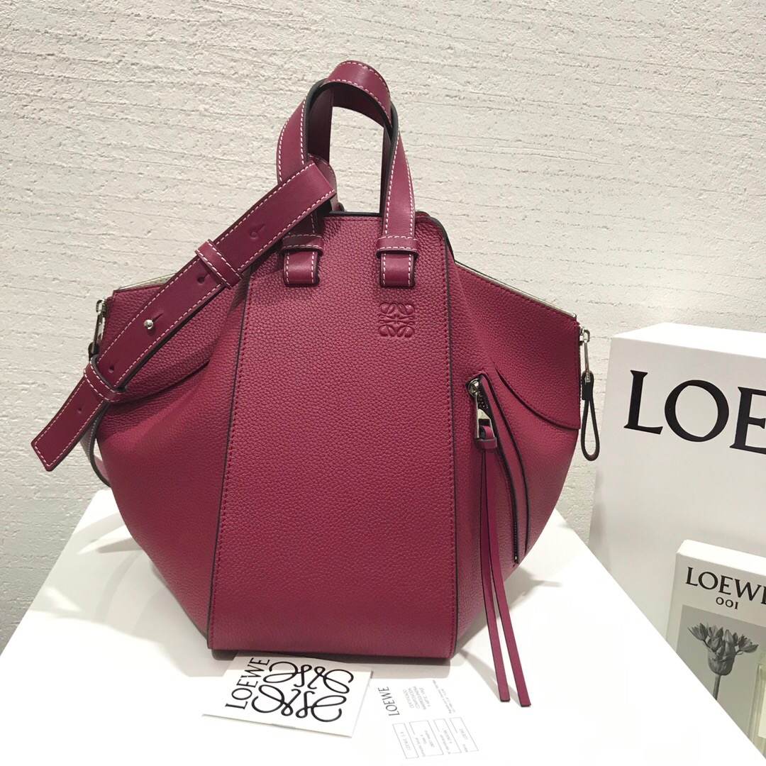 羅意威香港官網價格表 Loewe Hammock Small Bag 手袋