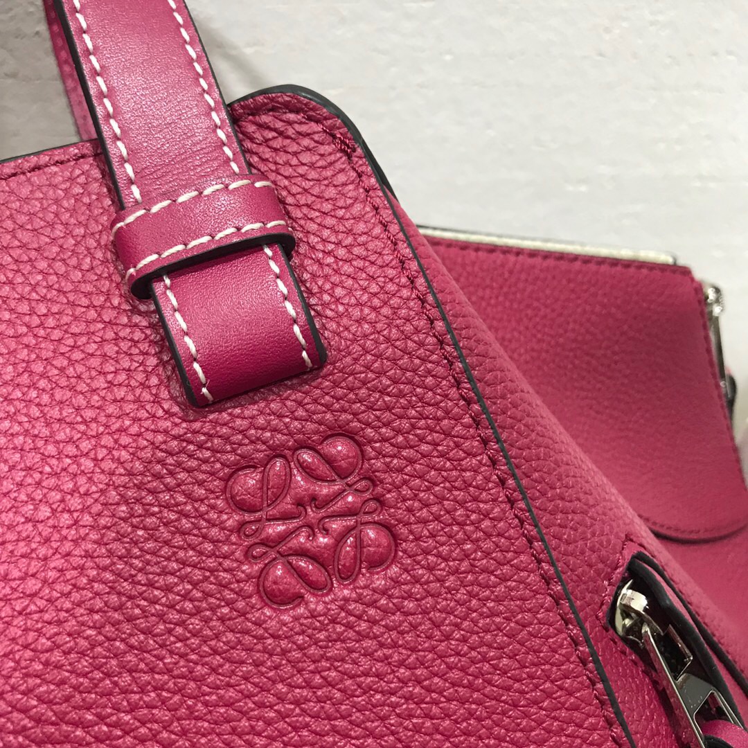 羅意威香港官網價格表 Loewe Hammock Small Bag 手袋