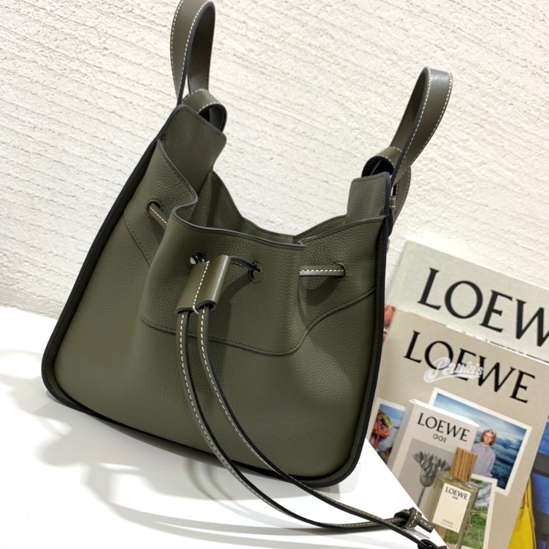 羅意威官網女包 Loewe Hammock Small Bag Pastel Pink