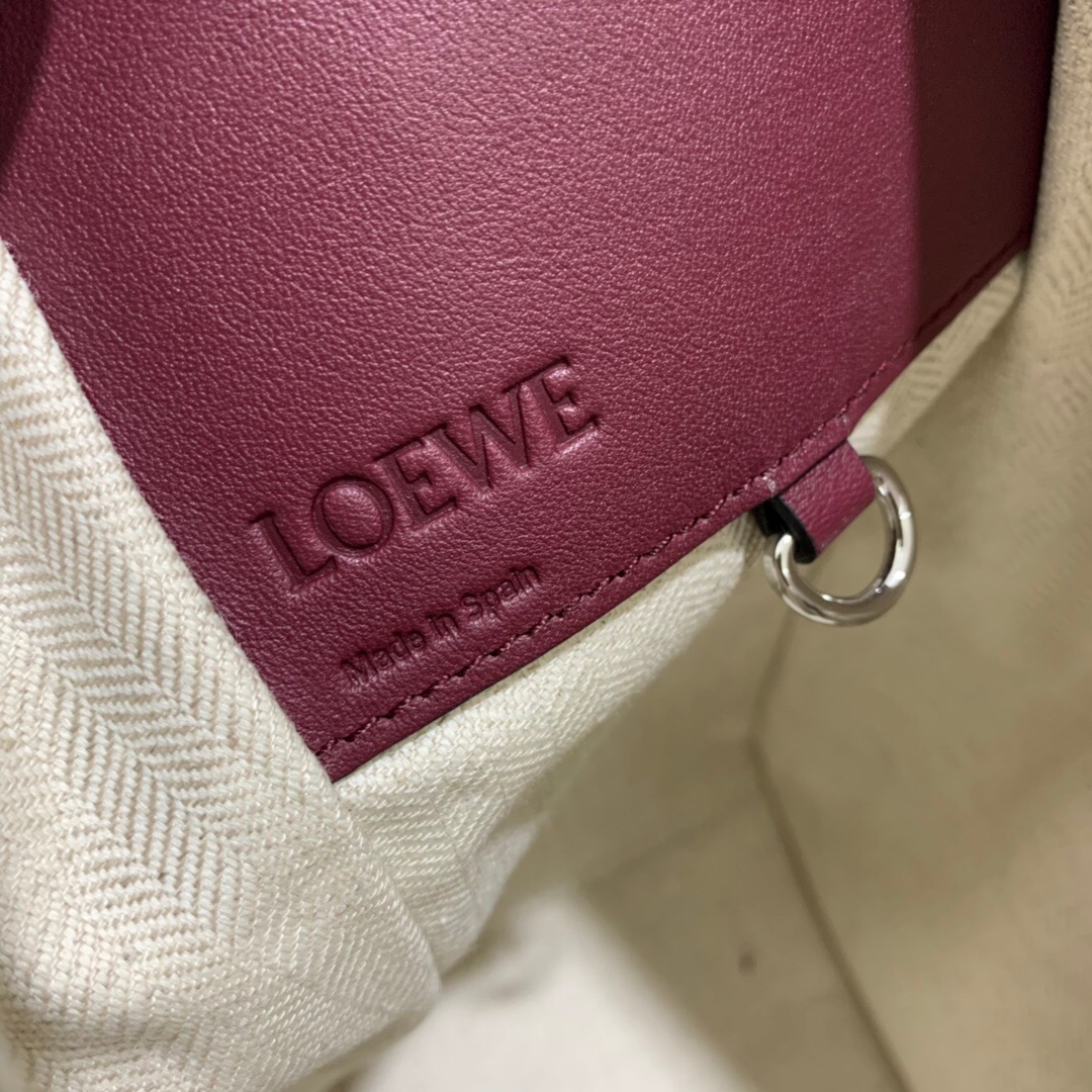 羅意威香港官網價格表 Loewe Hammock Small Bag