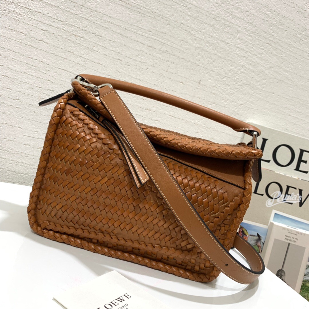 羅意威包包臺灣官網 LOEWE Puzzle Woven Small Bag 棕色