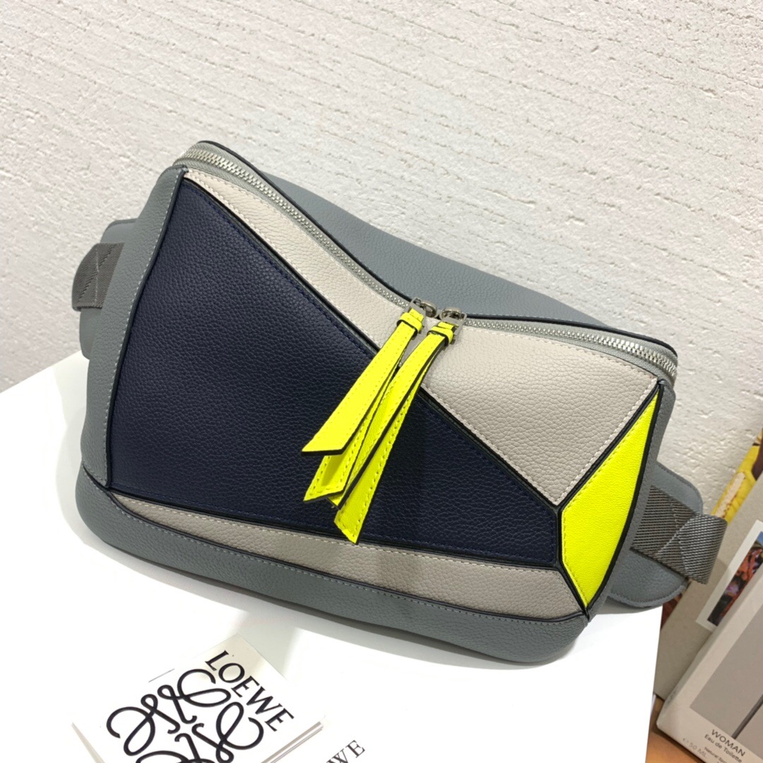 羅意威意大利官網 LOEWE Puzzle Sling Grey/Yellow