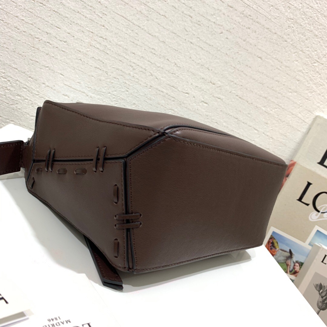 香港 羅意威幾何包幾個尺寸 價格及圖片LOEWE Puzzle Small Bag