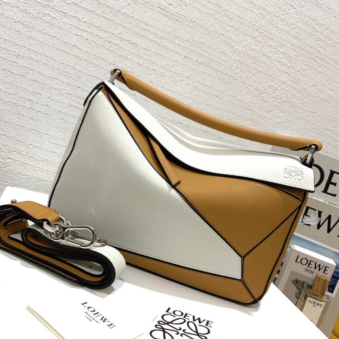 羅意威幾何包中號尺寸大小 價格和圖片 loewe Puzzle Small Bag