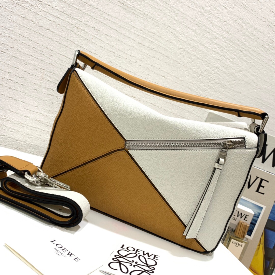 羅意威幾何包中號尺寸大小 價格和圖片 loewe Puzzle Small Bag