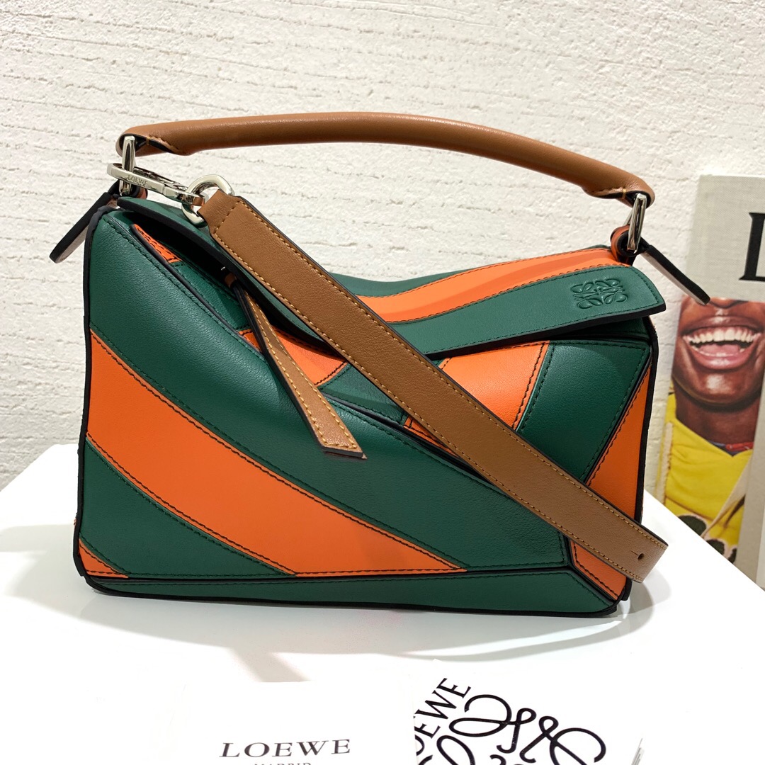 臺中羅意威幾何包價格 LOEWE Puzzle Rugby Small Bag orange/green