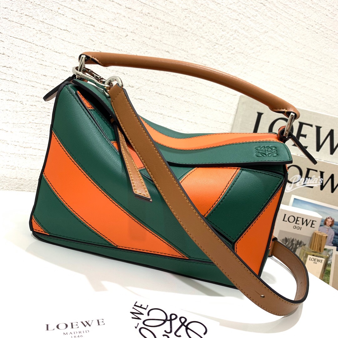 臺中羅意威幾何包價格 LOEWE Puzzle Rugby Small Bag orange/green