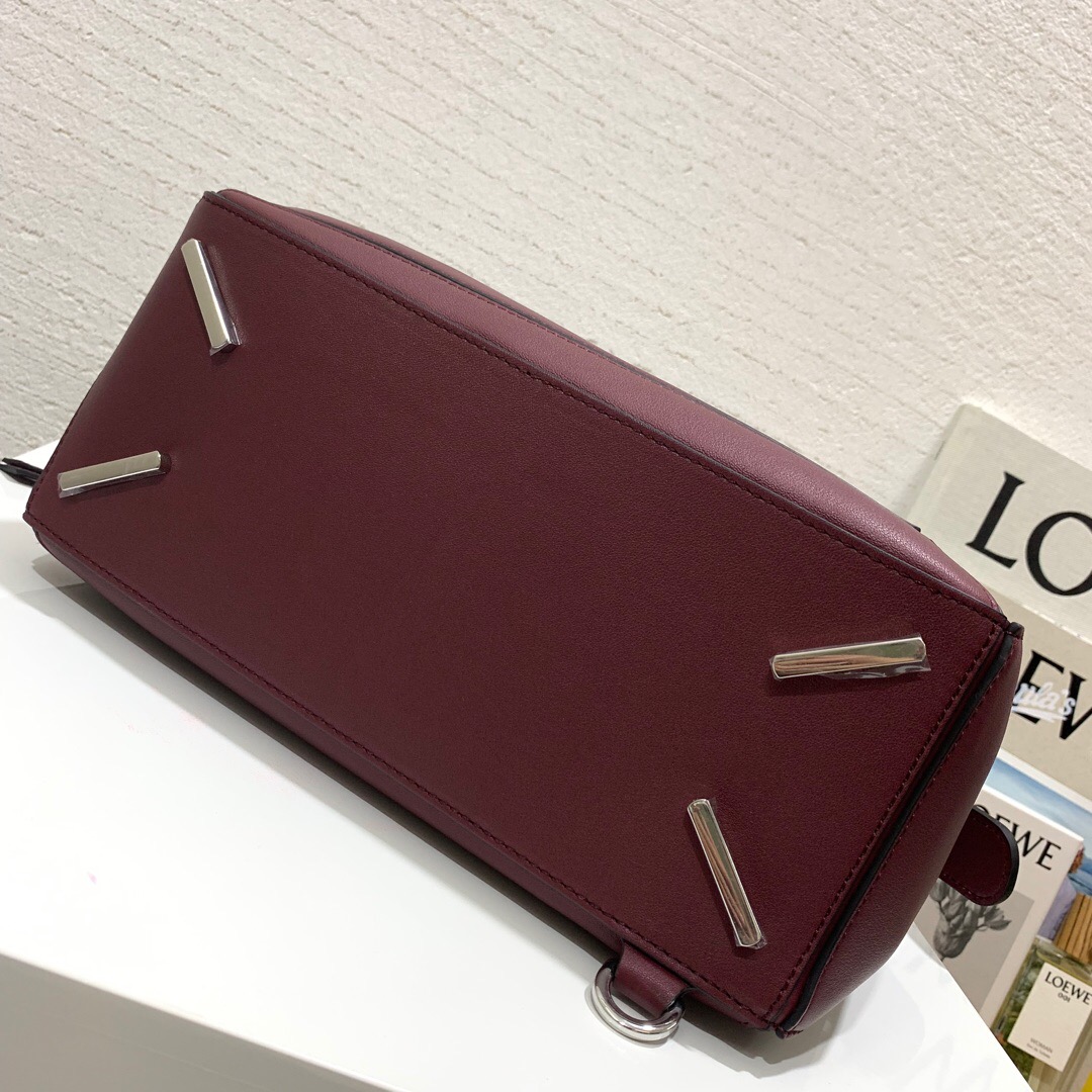 羅意威幾何包 小號中號尺寸大小價格圖片 loewe Puzzle Small Bag