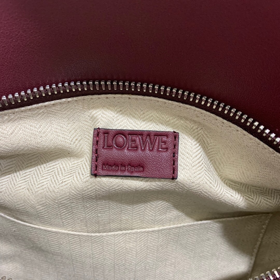 羅意威幾何包 小號中號尺寸大小價格圖片 loewe Puzzle Small Bag