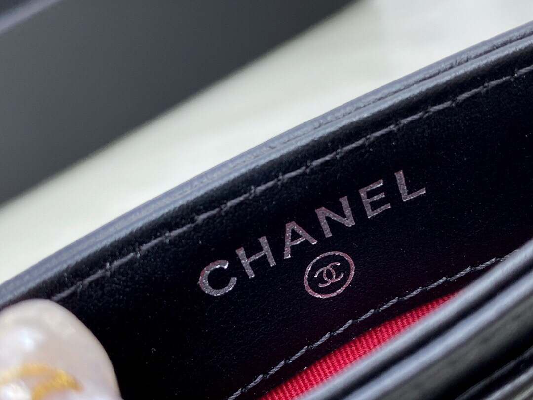 Chanel 流浪系列卡套 卡包 價格及圖片多少錢