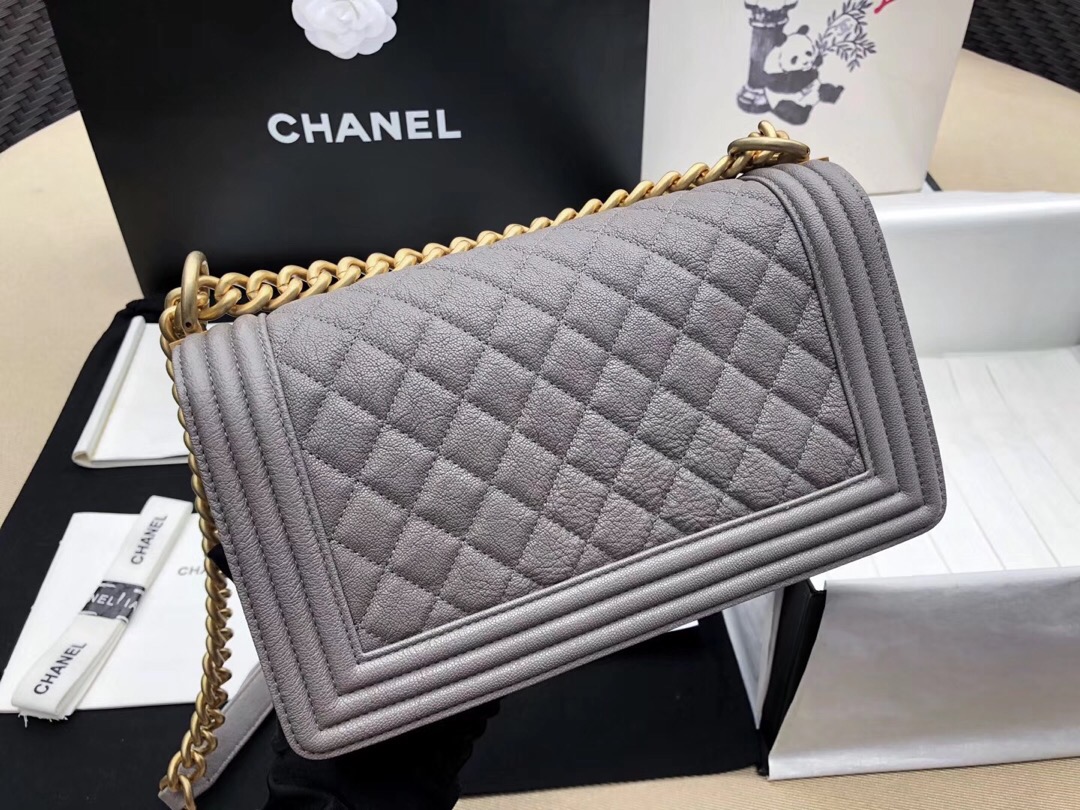 新加坡chanel leboy官方售價 2019 香奈兒leboy中號專櫃價格
