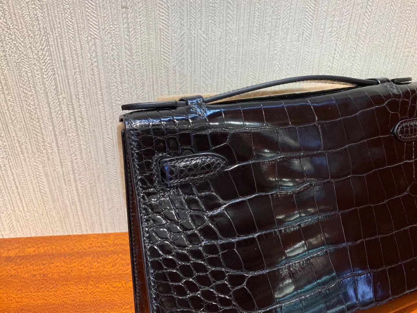 香港九龍半島愛馬仕定制價格 Hermes Mini Kelly pochette 22cm 亮面方塊 美洲鱷