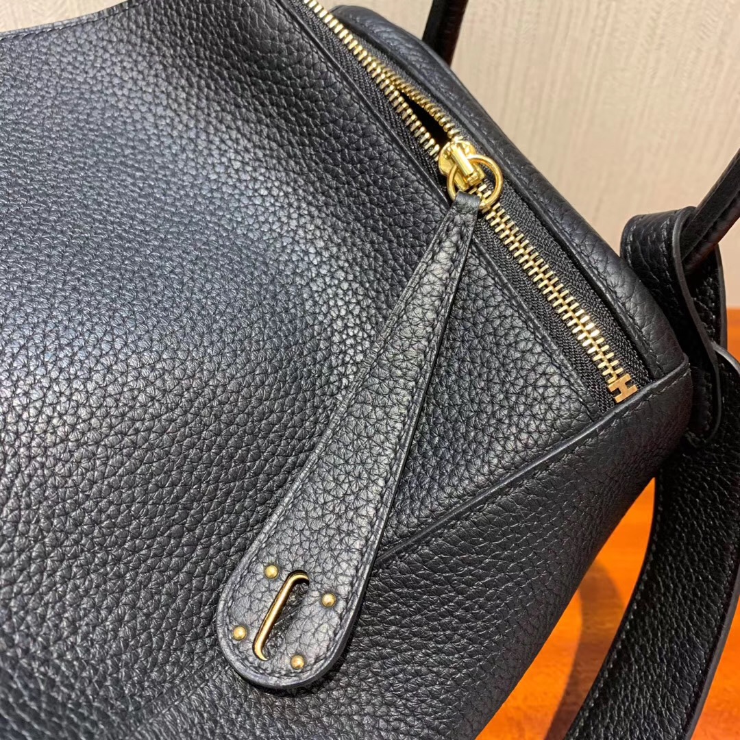 愛馬仕琳迪包官網價格 Hermes Lindy 26cm CK89黑色 禦用TC大牛皮 taurillon Clemence