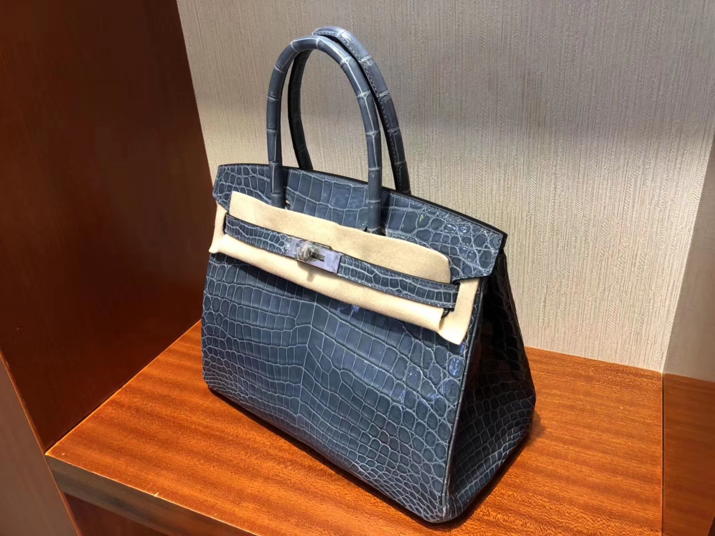 香港香港島中西區 Hermes Birkin 30cm CK75牛仔藍 Blue Jean 尼羅鱷