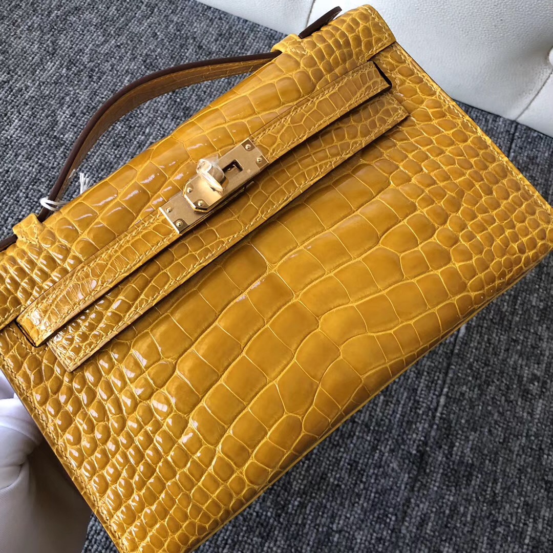 愛馬仕 minikelly壹代二代區別 Hermes MiniKelly Pochette 9D琥珀黃 Amber 美洲鱷