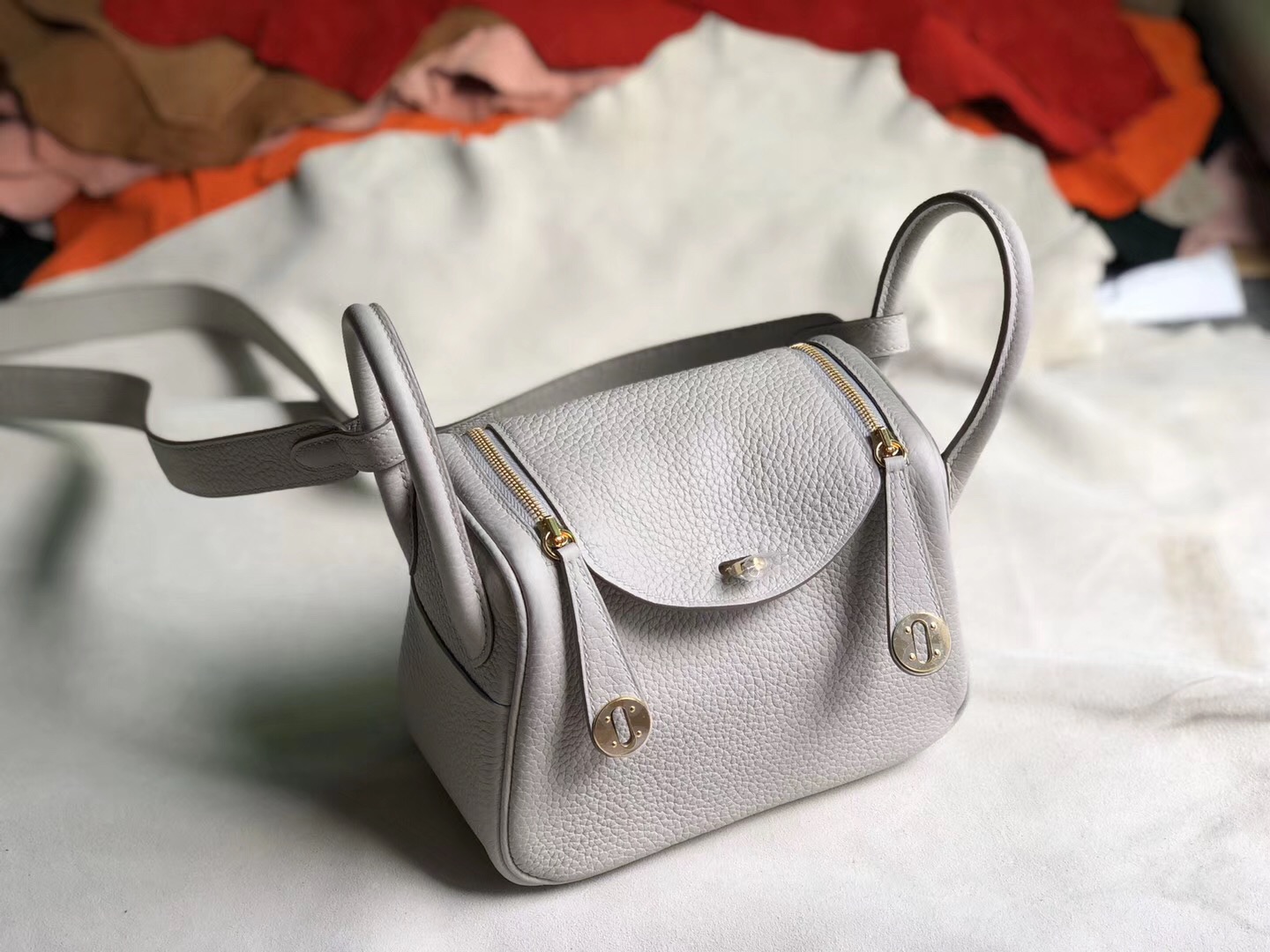 臺灣臺北市 新北市 Hermes Mini Lindy CK80珍珠灰 Pearl Grey 禦用原裝TC大牛皮