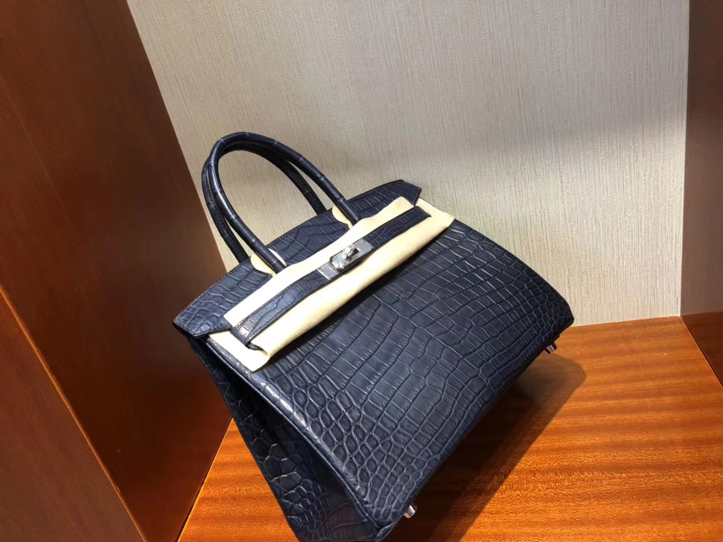 愛馬仕鉑金包什麽顏色最經典 Hermes Birkin 30CM CK76 深海藍 blue indgo 尼羅鱷