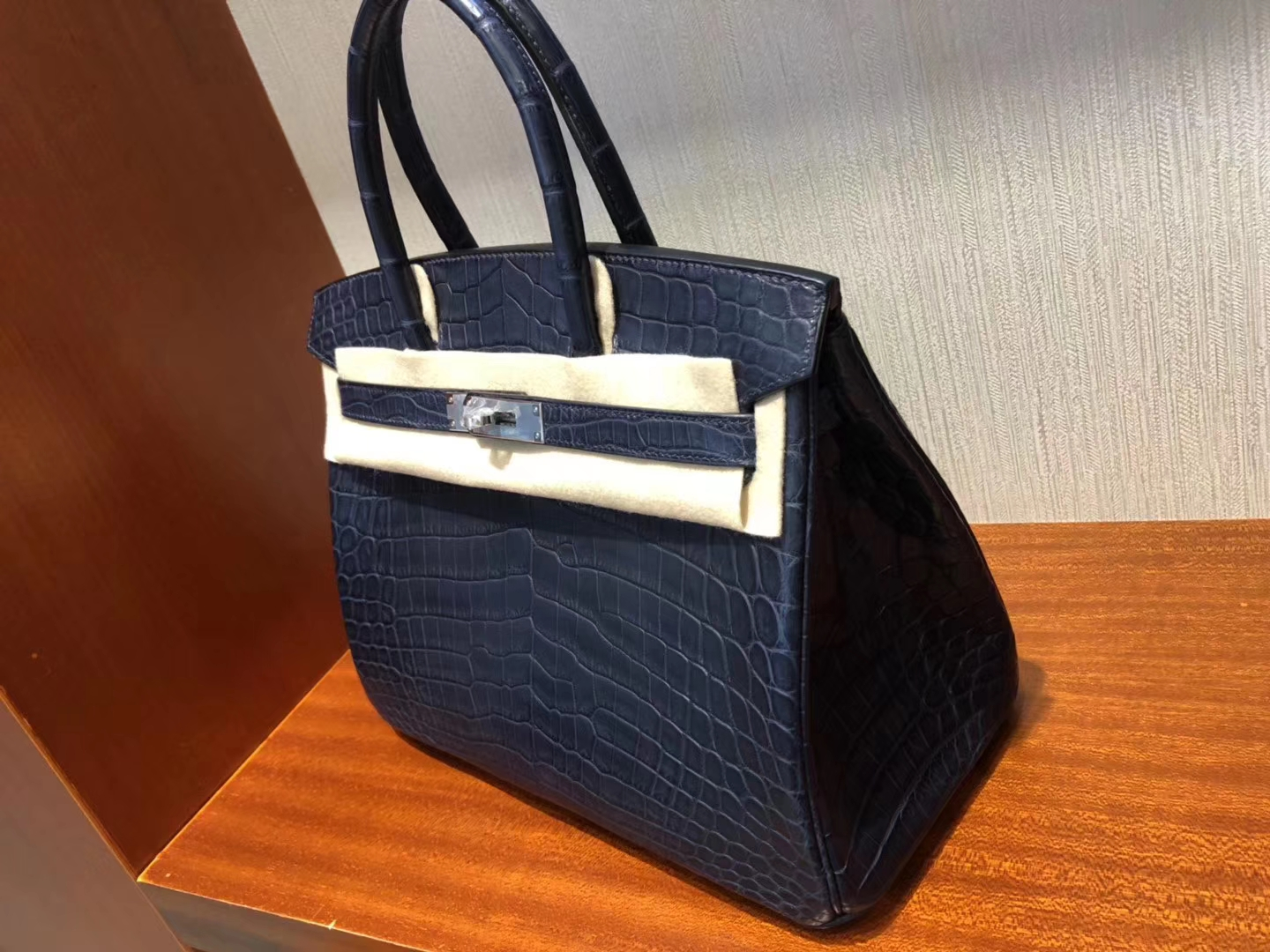 愛馬仕鉑金包什麽顏色最經典 Hermes Birkin 30CM CK76 深海藍 blue indgo 尼羅鱷