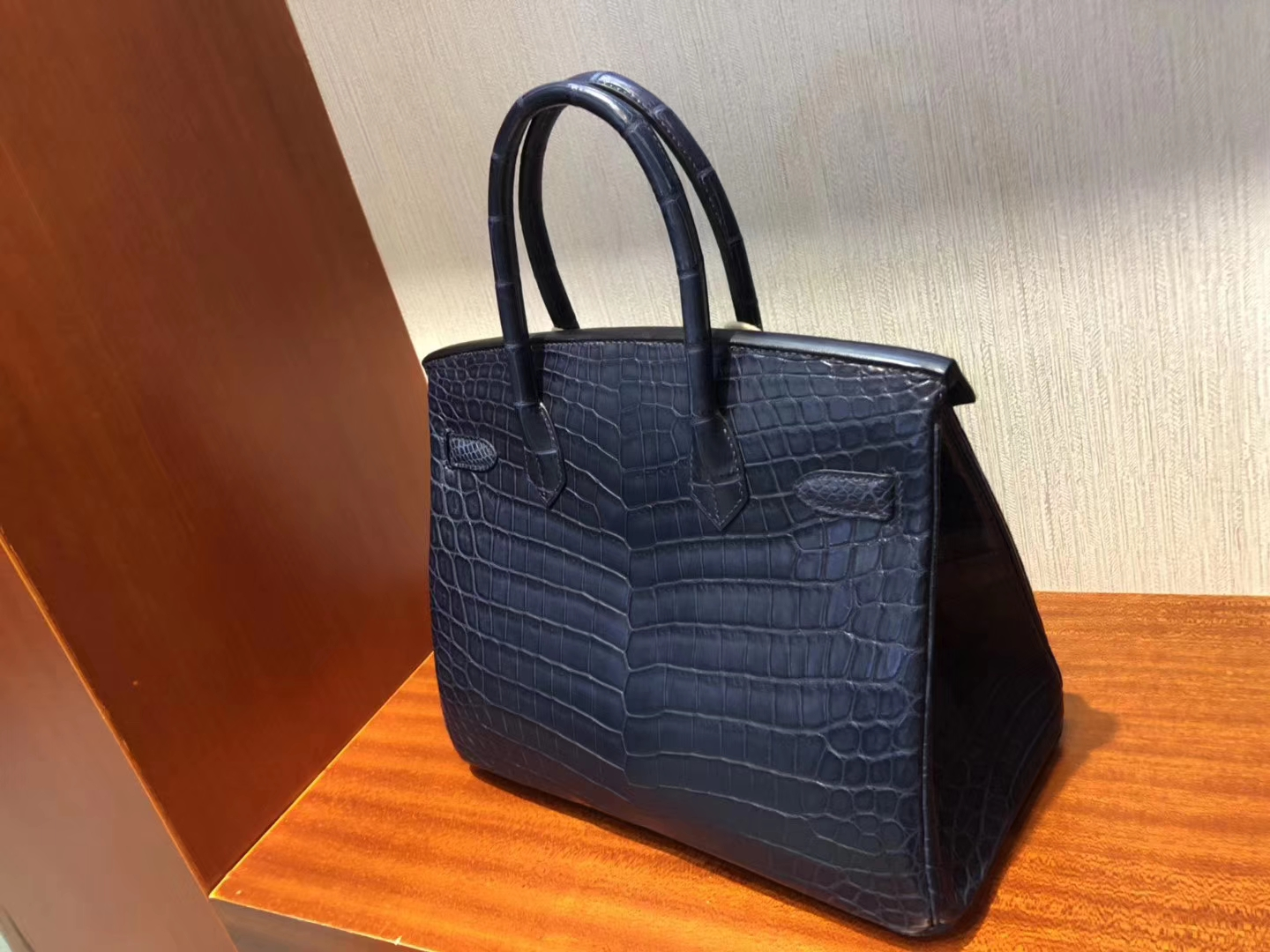 愛馬仕鉑金包什麽顏色最經典 Hermes Birkin 30CM CK76 深海藍 blue indgo 尼羅鱷