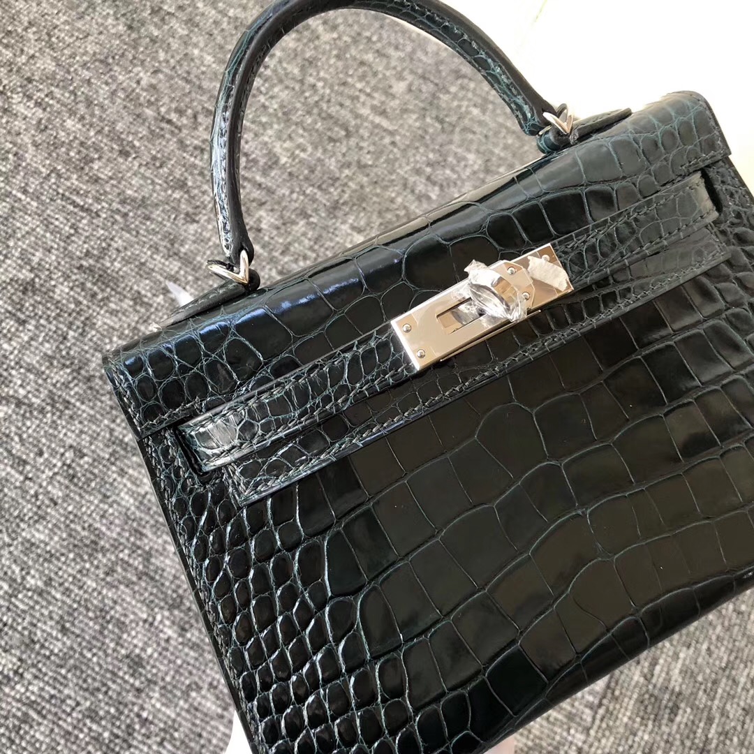 愛馬仕澳門永利酒店專賣店Hermes Kelly Mini 2代 美洲鱷 6O松柏綠 Vert Cypres