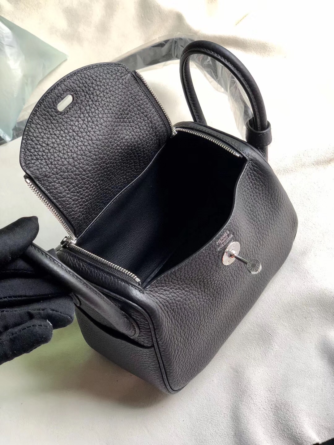 澳門四季名店 愛馬仕專賣店  愛馬仕lindy迷妳19尺寸 Hermes mini Lindy CC89黑色