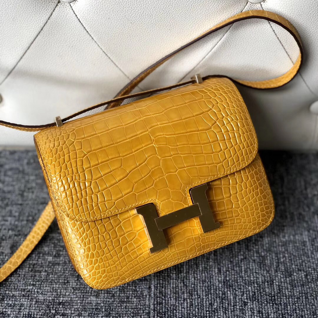 愛馬仕包包香港觀塘區官網 Hermes Constance 19cm 9D琥珀黃 Amber 美洲鱷