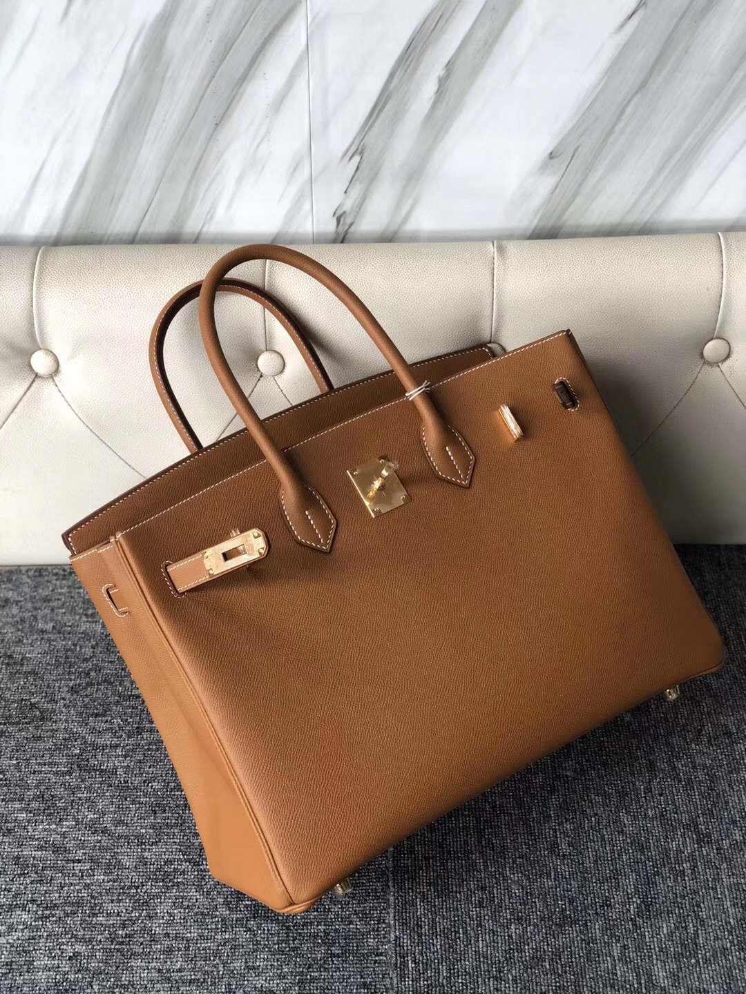 臺灣桃園市鉑金包報價行情 Hermes Birkin 35cm Epsom ck37金棕色 gold