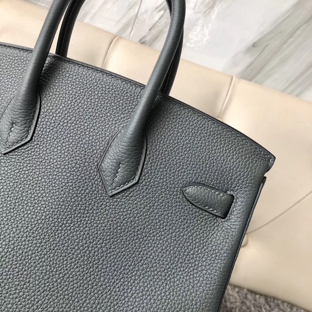 香港油尖旺區 愛馬仕杏綠色最新顏色 Hermes Birkin 25cm CC63杏綠色 VERT AMANDE