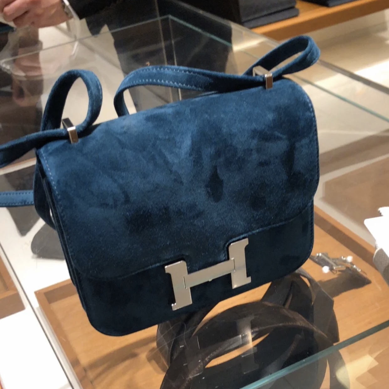 香港島中區 愛馬仕康斯坦斯包 Hermes Constance 19cm 羊皮反絨 麂皮 Boblis Suede