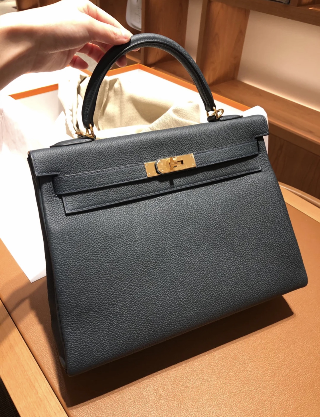 爱马仕凯莉包2020春夏新色 Hermes Kelly 32cm V0卢梭绿 vert rousseau togo皮