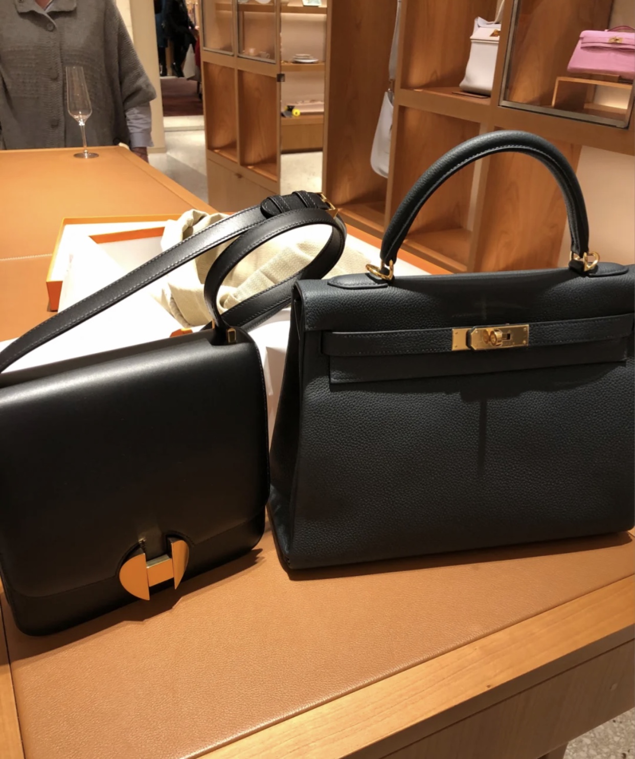 爱马仕凯莉包2020春夏新色 Hermes Kelly 32cm V0卢梭绿 vert rousseau togo皮