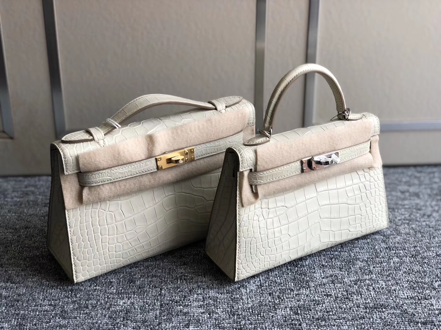 迷妳凱莉包壹代 二代 Hermes MiniKelly Pochette/Mini Kelly 2代 8L奶油白 Beton