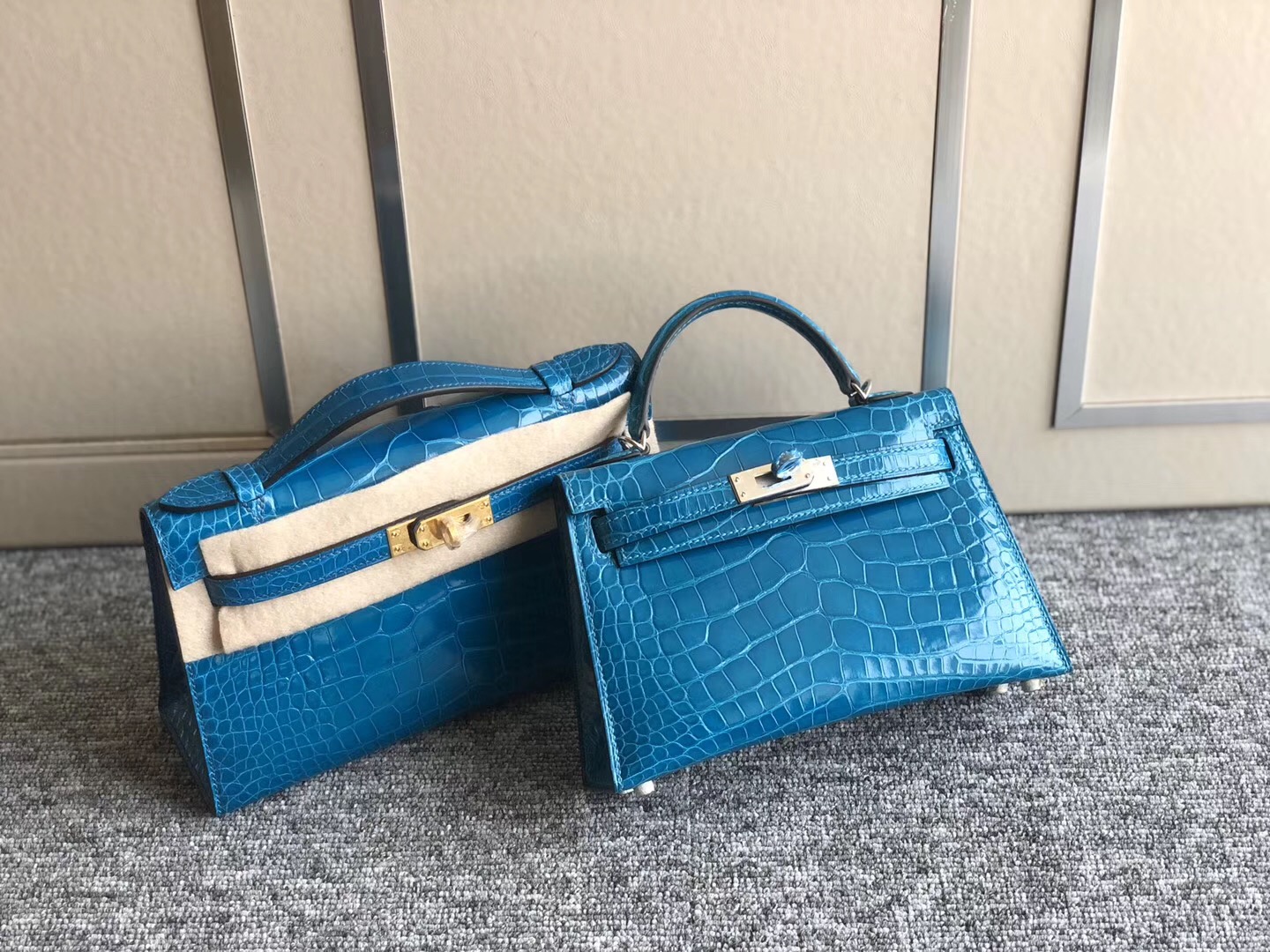 Hermes Mini Kelly Pochette /mini Kelly2 尺寸大小對比圖片 7W伊茲密爾藍