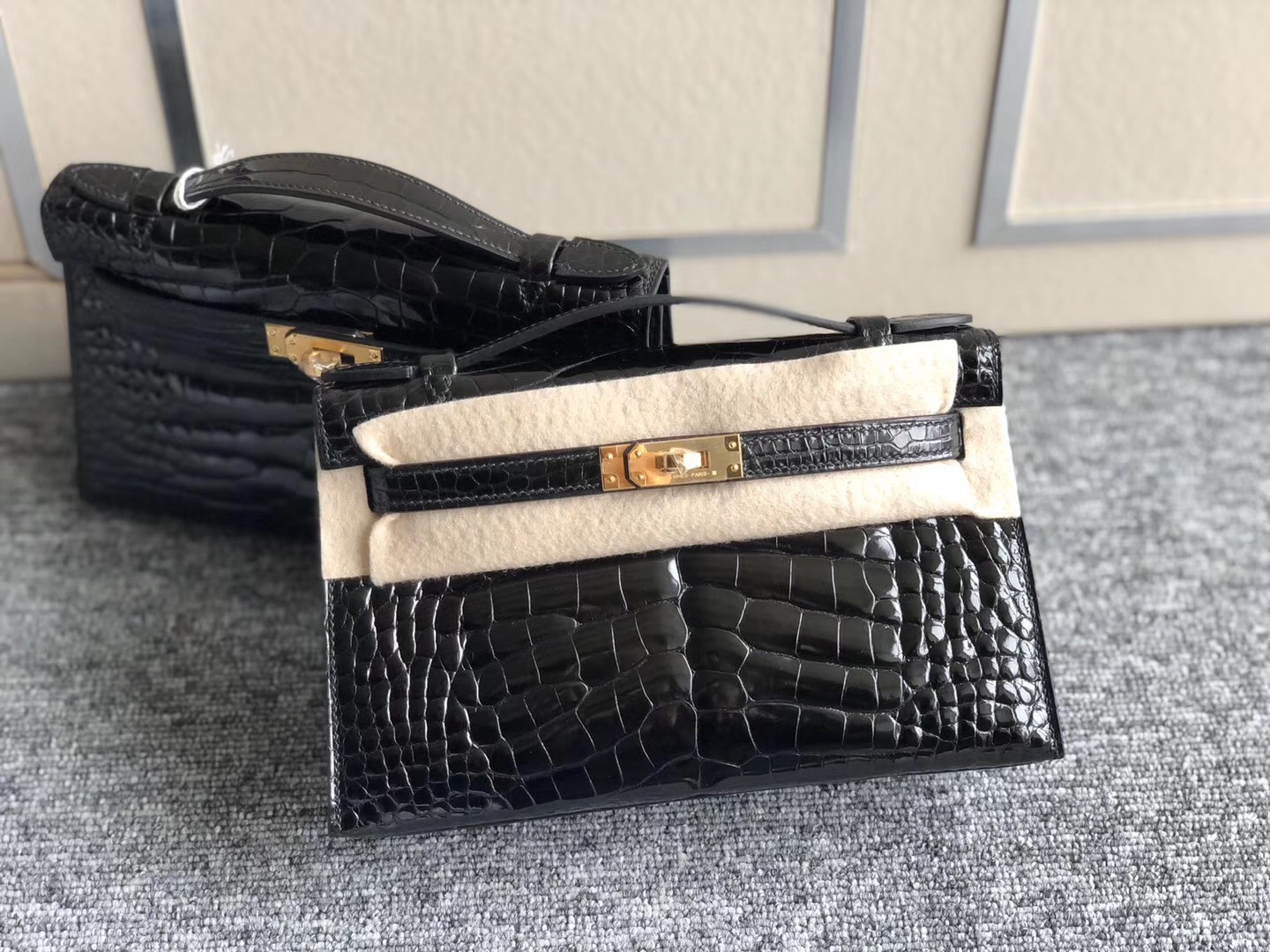 愛馬仕手拿包價格圖片 Hermes MiniKelly Pochette CK89黑色 Noir 供珠美洲鱷