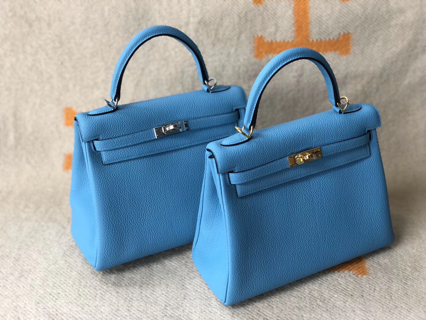 Hong Kong Hermes Kelly 25cm 28cm 大小對比圖 P3 北方藍 Blue de nord