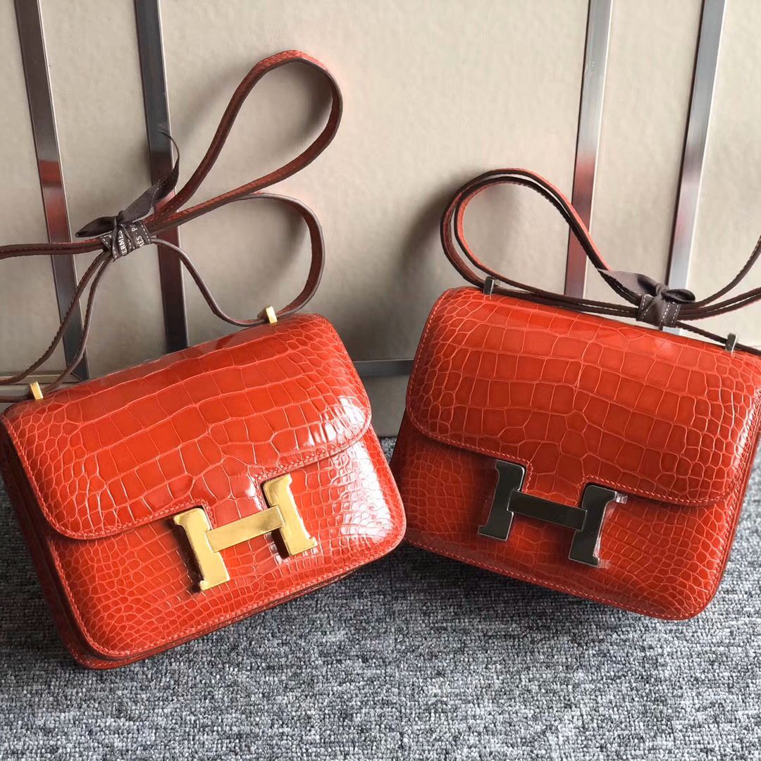 Hermes Constance 19cm 亮面方塊 美洲鱷 CK95法拉利紅 Braise 金扣 銀扣