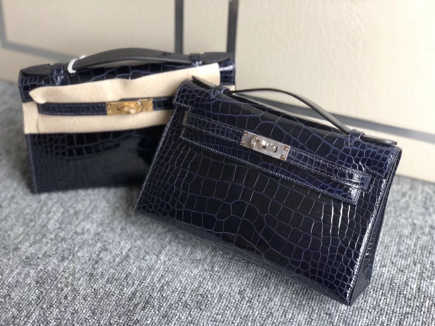 愛馬仕Hermes minikelly pochette購買分享 CK73寶石藍 Blue sapphire