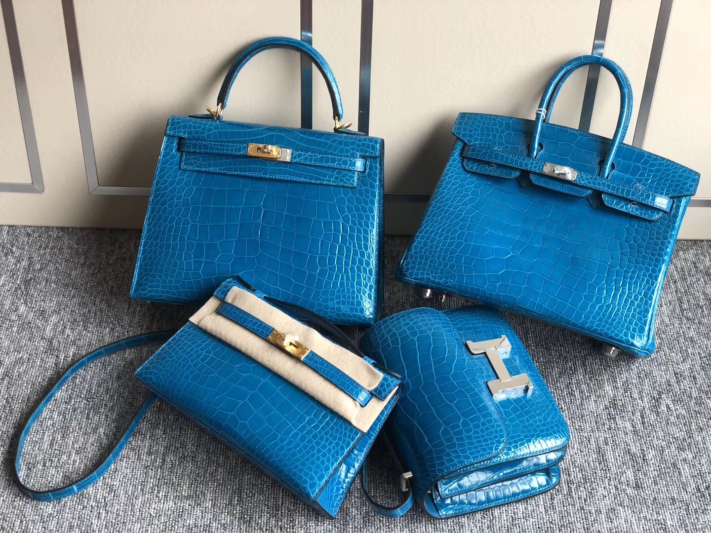 愛馬仕鉑金包價格多少錢壹個？Hermes Birkin kelly 25cm 7W伊茲密爾藍