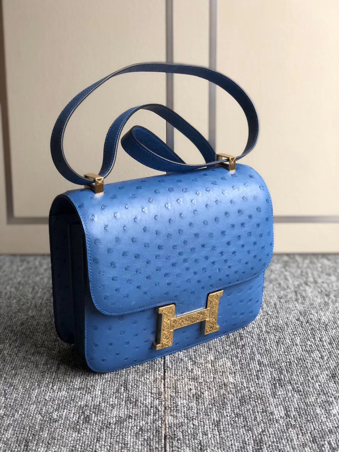 香港新界 九龍半島 愛馬仕Hermes Constance 24cm 7Q希臘藍 Blue Mykonos