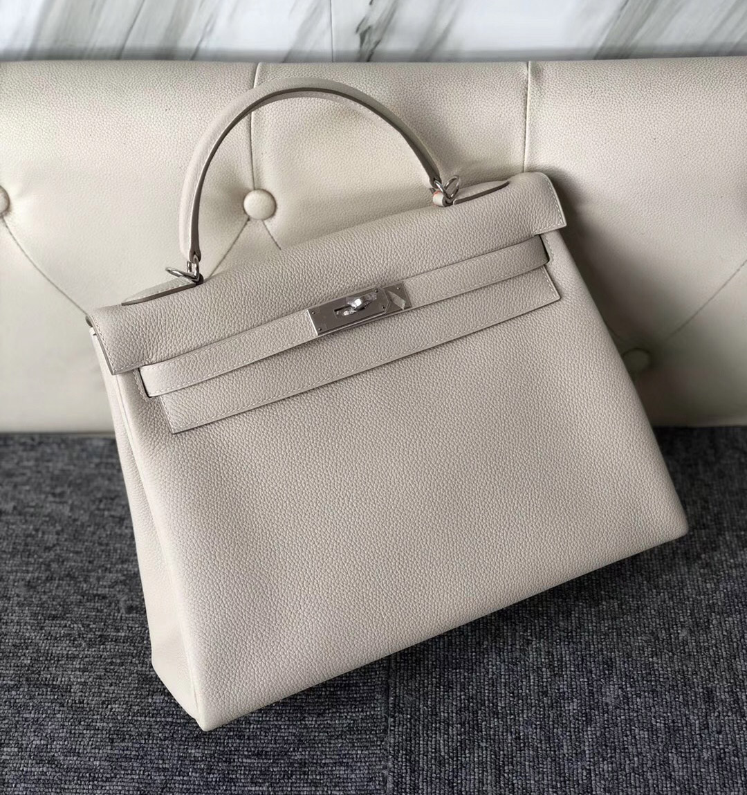 香港九龍城區 愛馬仕凱莉包32 多少錢 Hermes Kelly 32cm ck10奶昔白 Craie