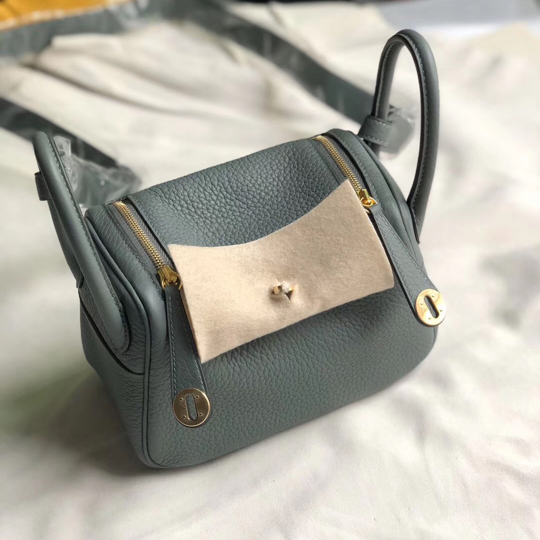Hermes Mini Lindy Handbag 19cm cc63 vert amande 杏綠色 Clemence